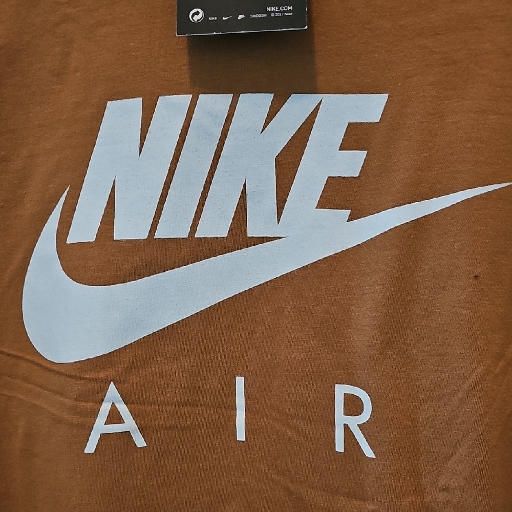 Nike Air Tan T-Shirt - Picture 2 of 4